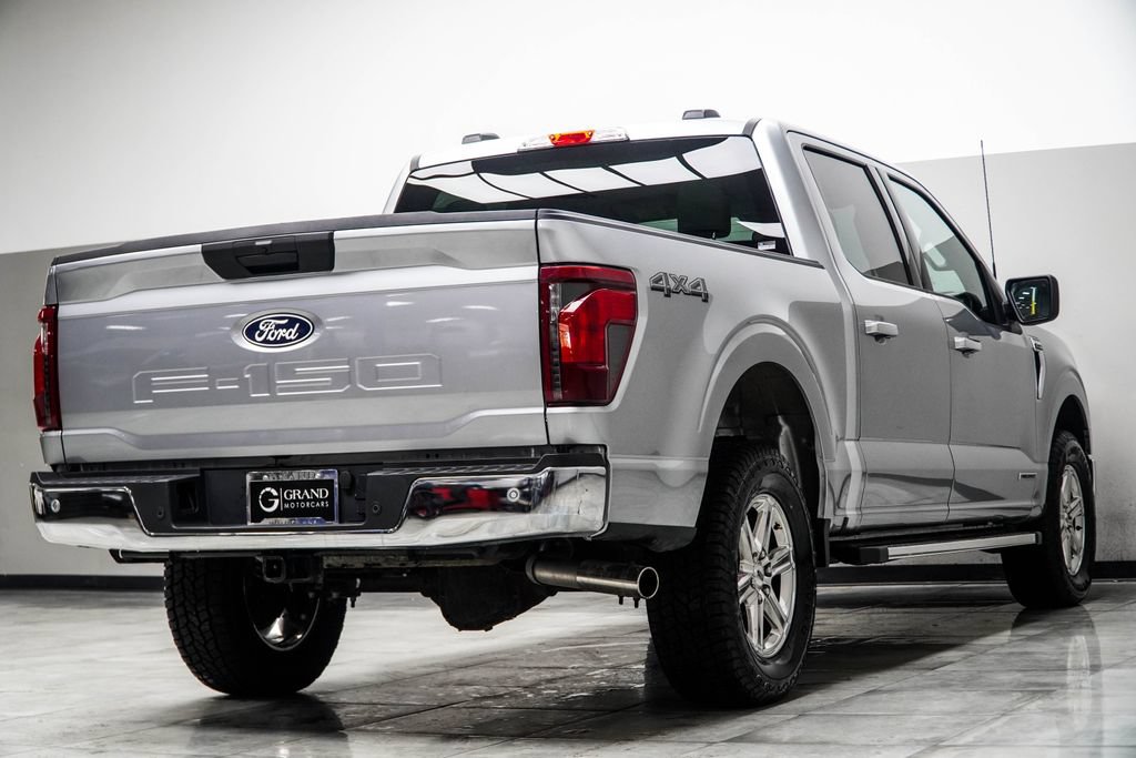 Used 2025 Ford F150 XLT w/ Equipment Group 301A Standard AWD/4WD image 11