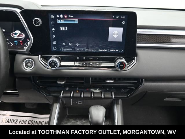 Used 2025 GMC Canyon Elevation image 15