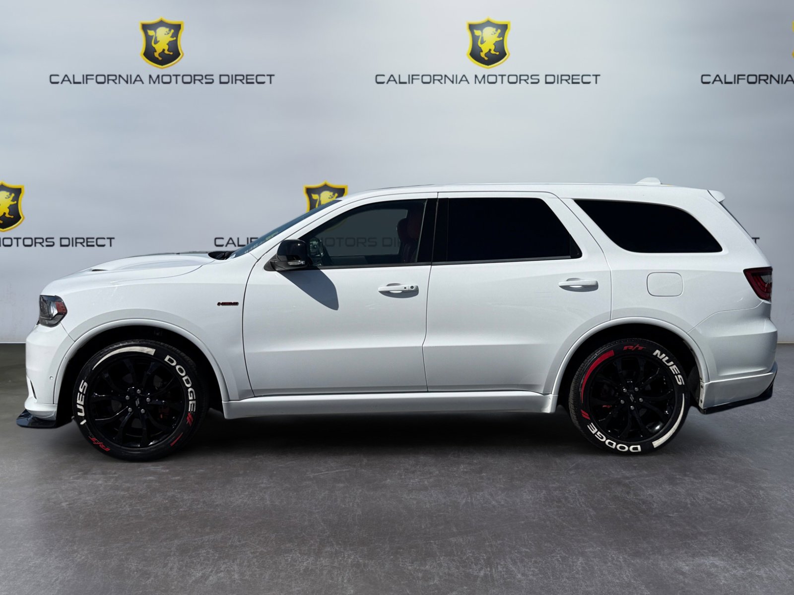 Used 2019 Dodge Durango R/T w/ Blacktop Package image 2