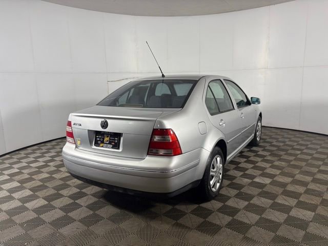Used 2004 Volkswagen Jetta GL FWD image 4
