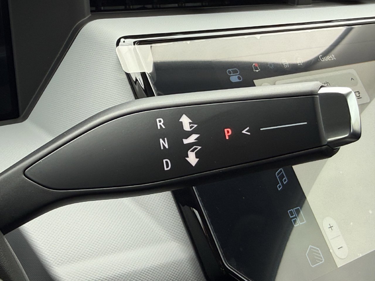 New 2027 Chevrolet Bolt LT FWD image 18