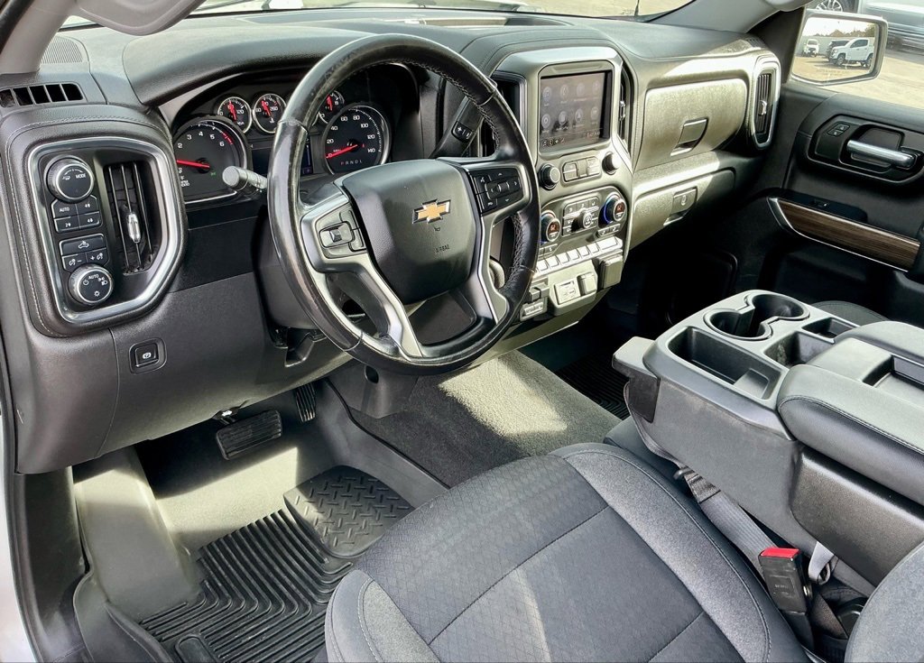 Used 2020 Chevrolet Silverado 1500 LT w/ Texas Edition image 38