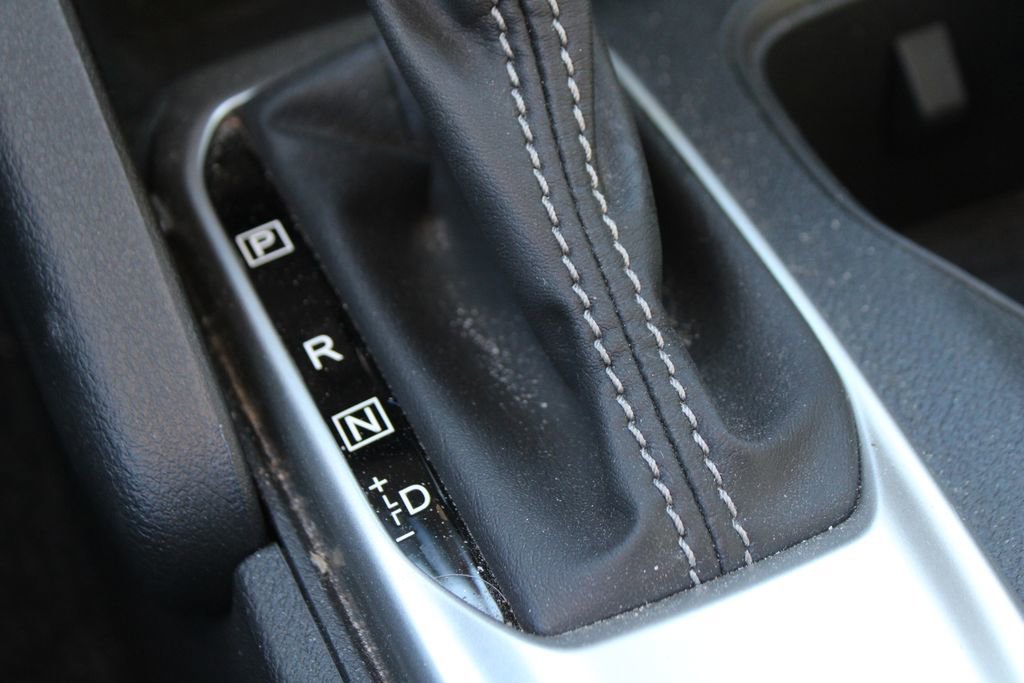 Used 2023 Nissan Frontier SV w/ SV Convenience Package image 44