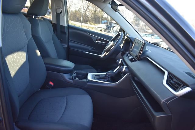 Used 2020 Toyota RAV4 XLE w/ XLE Grade Weather Package image 12