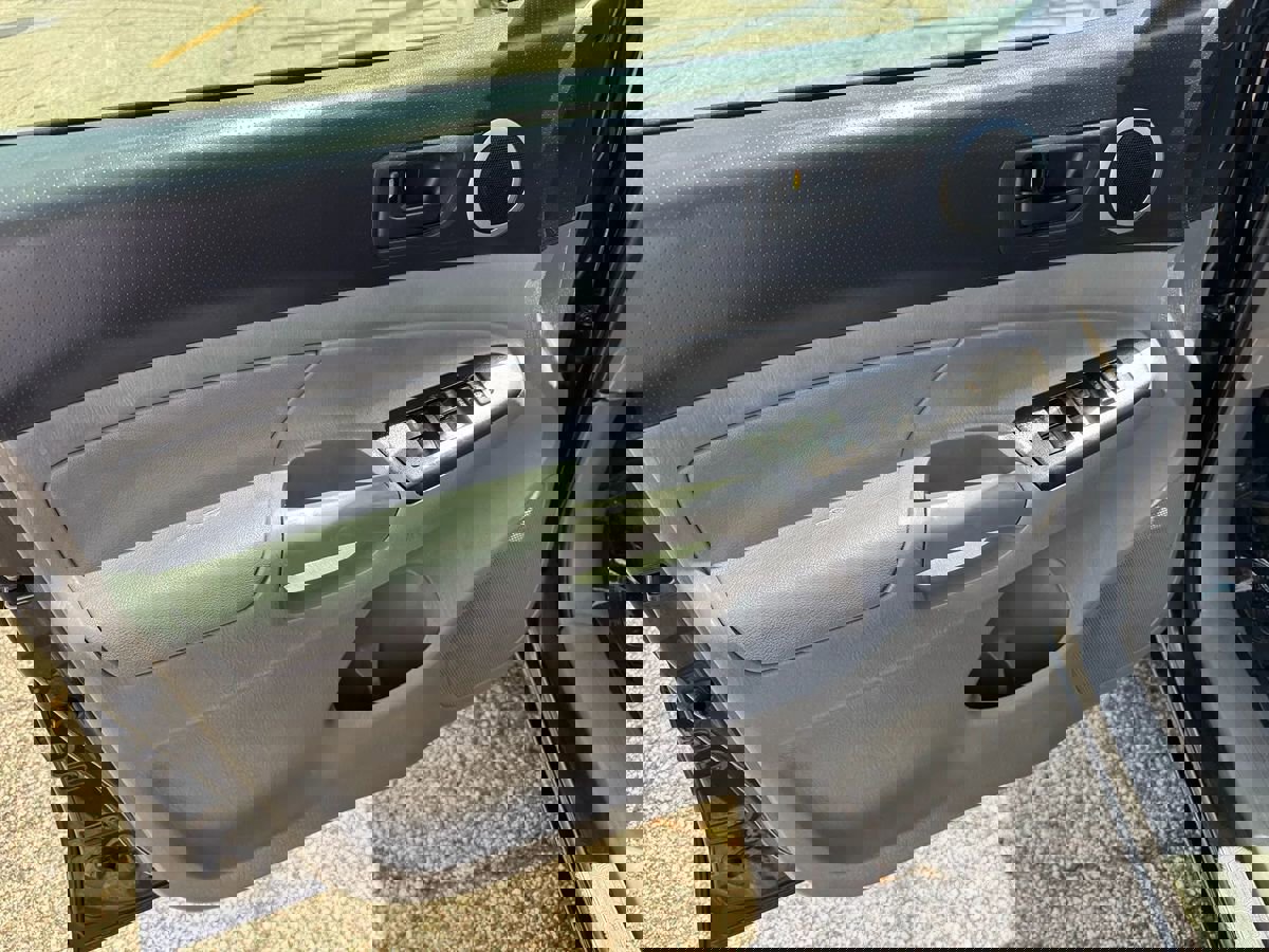 Used 2013 Toyota Tacoma PreRunner w/ SR5 Pkg RWD image 9