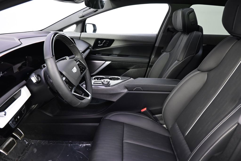 New 2026 Cadillac Optiq Sport 2 w/ LPO, Floor Liner Package image 13
