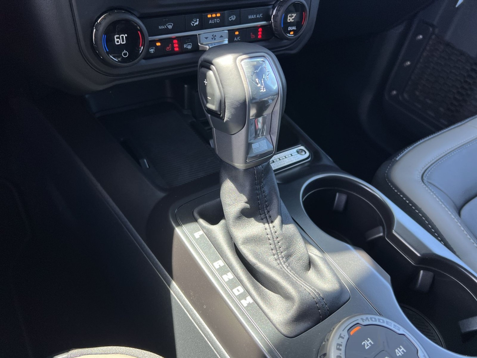 New 2026 Ford Bronco Outer Banks AWD/4WD image 22