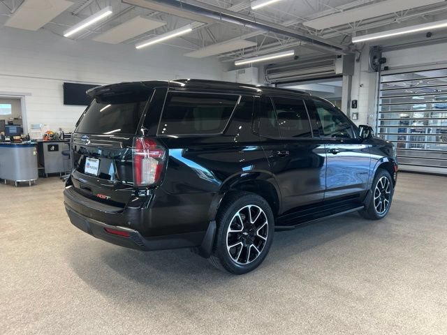 Used 2022 Chevrolet Tahoe RST w/ Luxury Package AWD/4WD image 5
