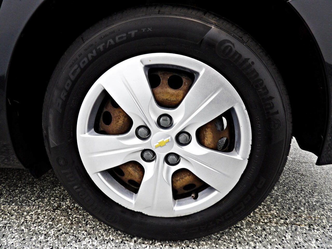 Used 2017 Chevrolet Cruze LS image 19