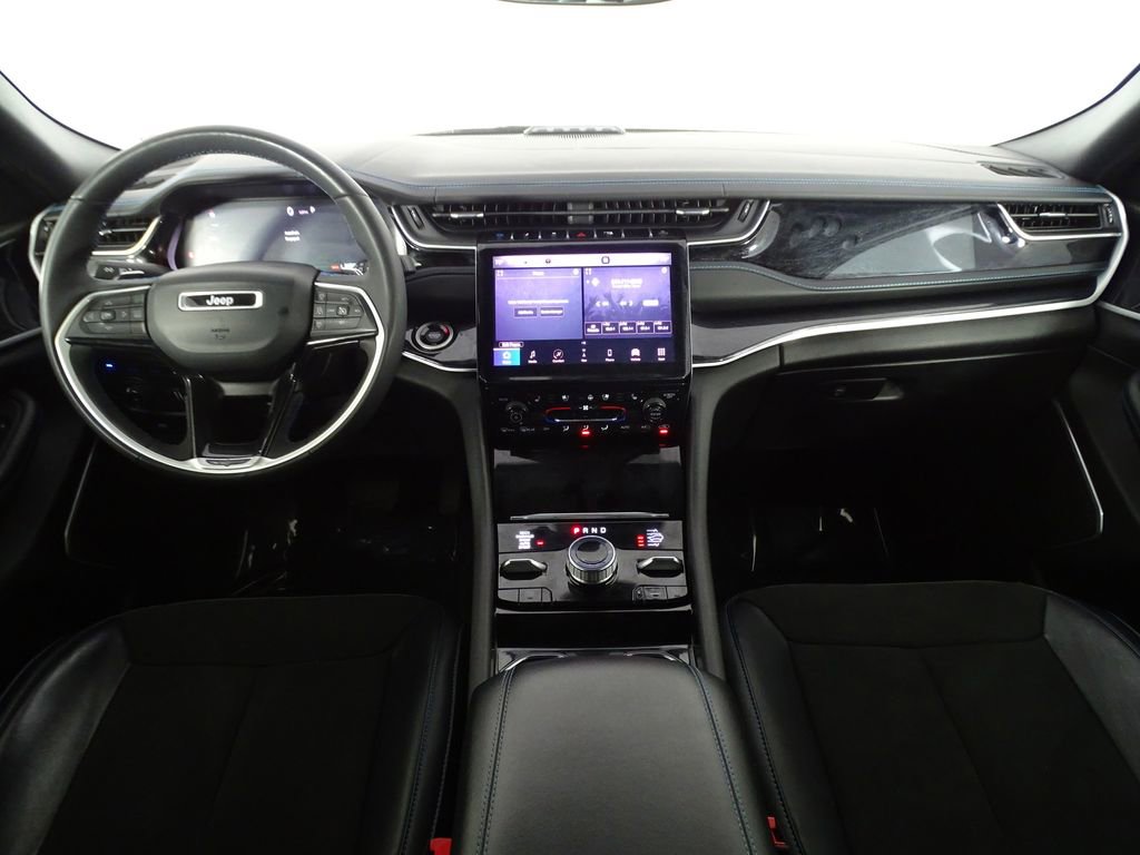 Used 2022 Jeep Grand Cherokee Trailhawk image 33