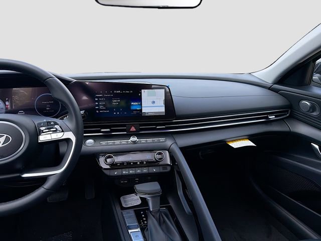 New 2026 Hyundai Elantra Limited image 25
