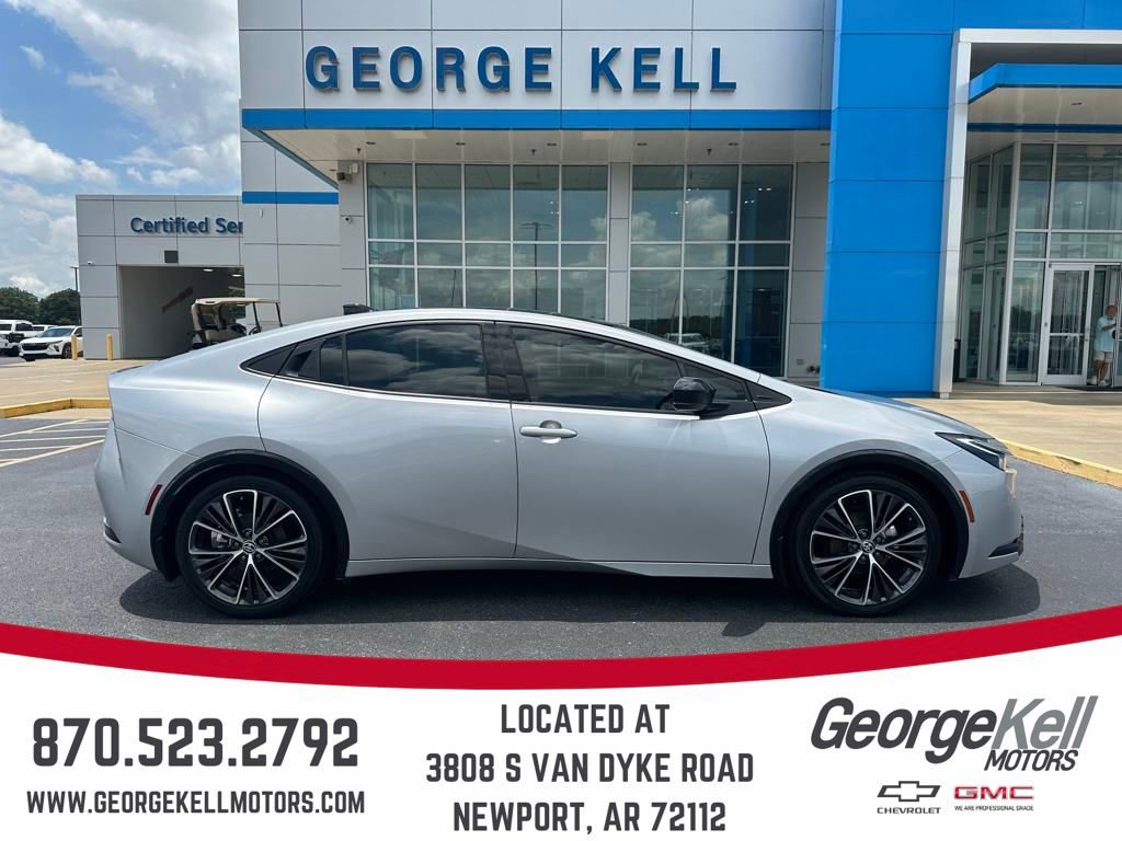 Used 2023 Toyota Prius LE