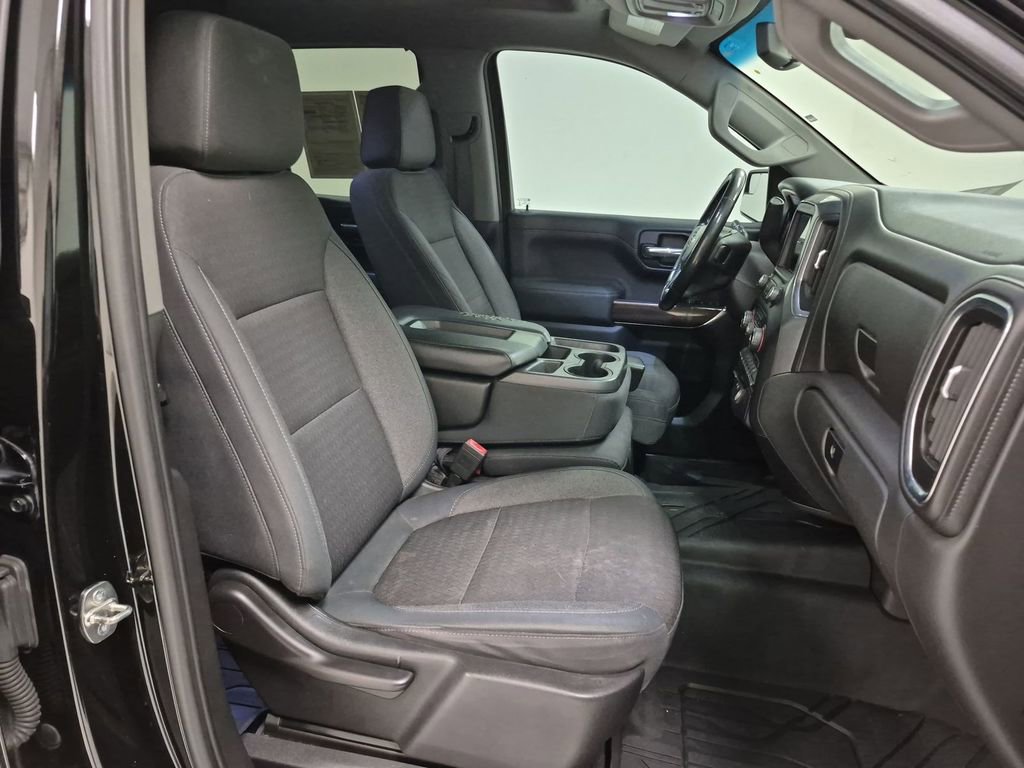 Used 2019 Chevrolet Silverado 1500 LT w/ Texas Edition image 29