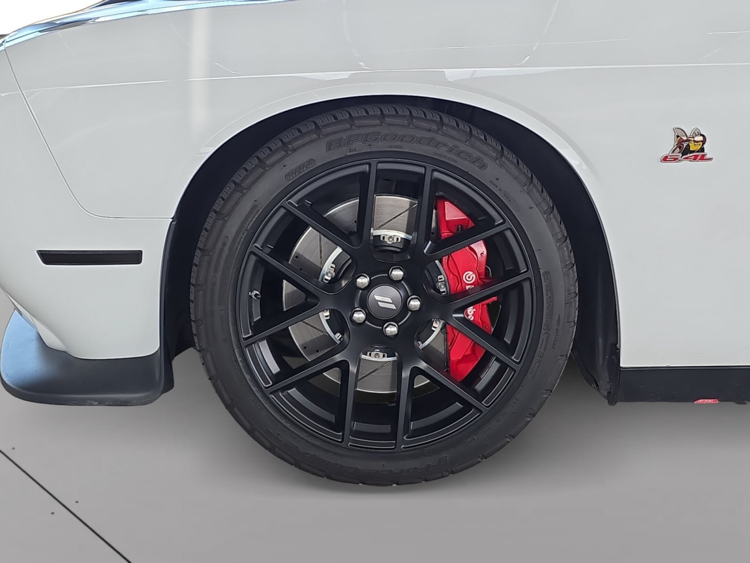 Used 2018 Dodge Challenger R/T Scat Pack w/ Leather Interior Group RWD image 5