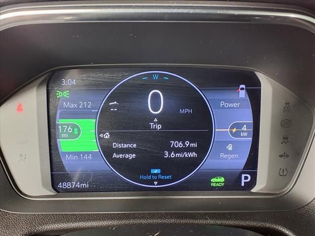 Used 2022 Chevrolet Bolt LT w/ Infotainment Package FWD image 28