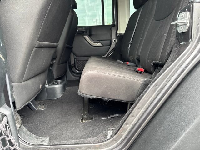 Used 2018 Jeep Wrangler Unlimited Sport S AWD/4WD image 23