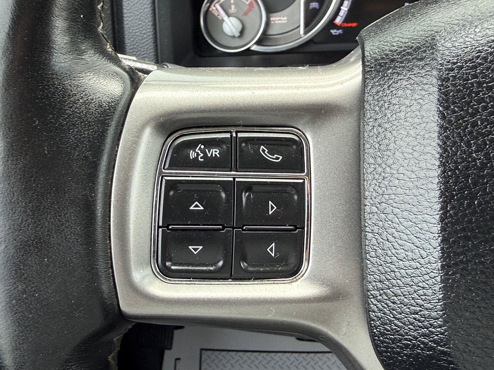 Used 2014 RAM 1500 Limited AWD/4WD image 14