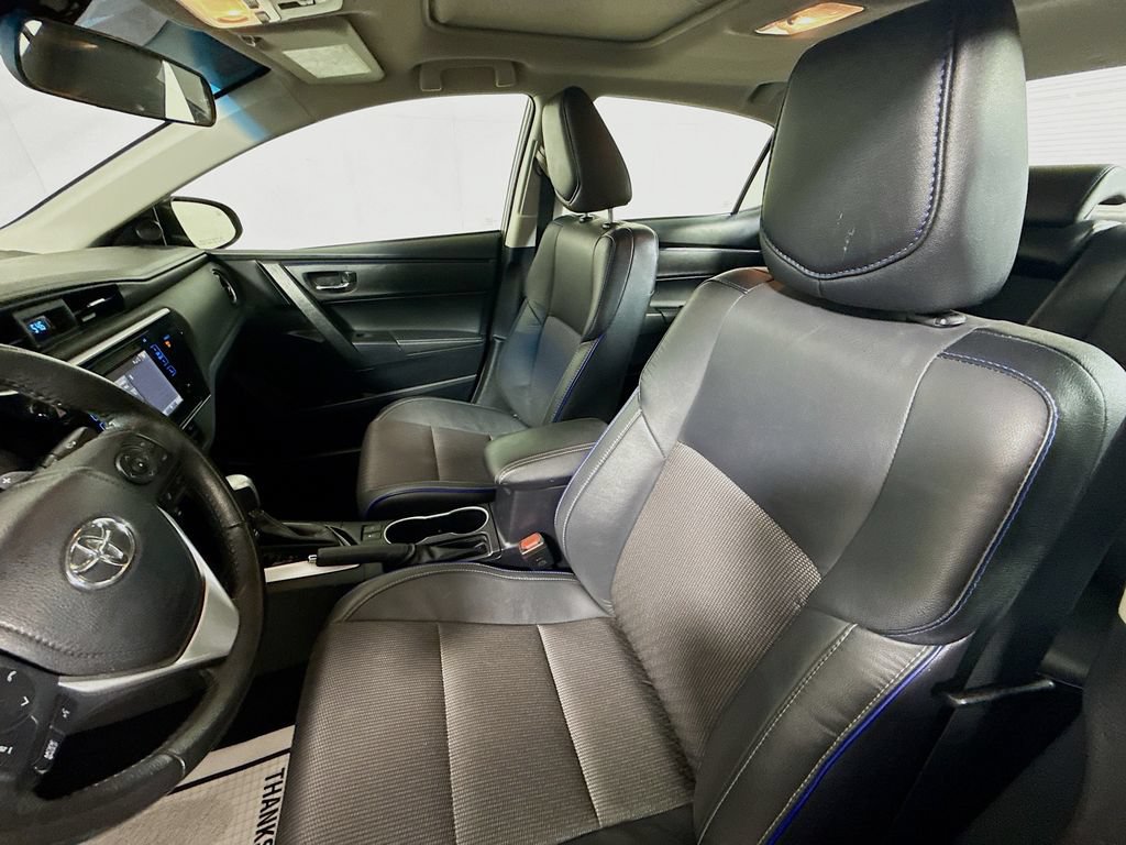 Used 2019 Toyota Corolla L FWD image 19