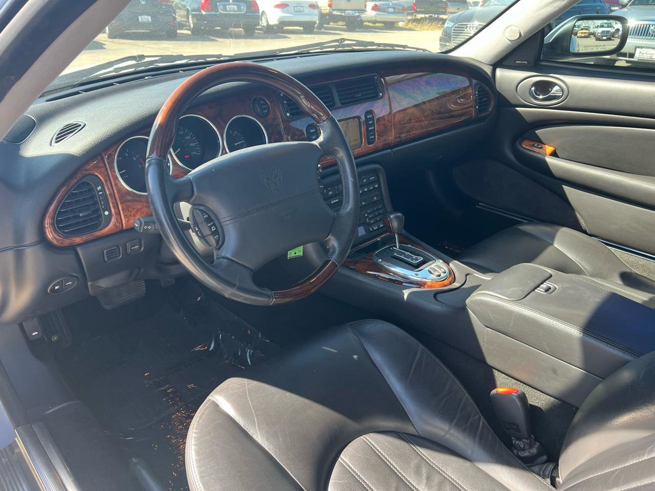 Used 2006 Jaguar XK8 Coupe RWD image 15