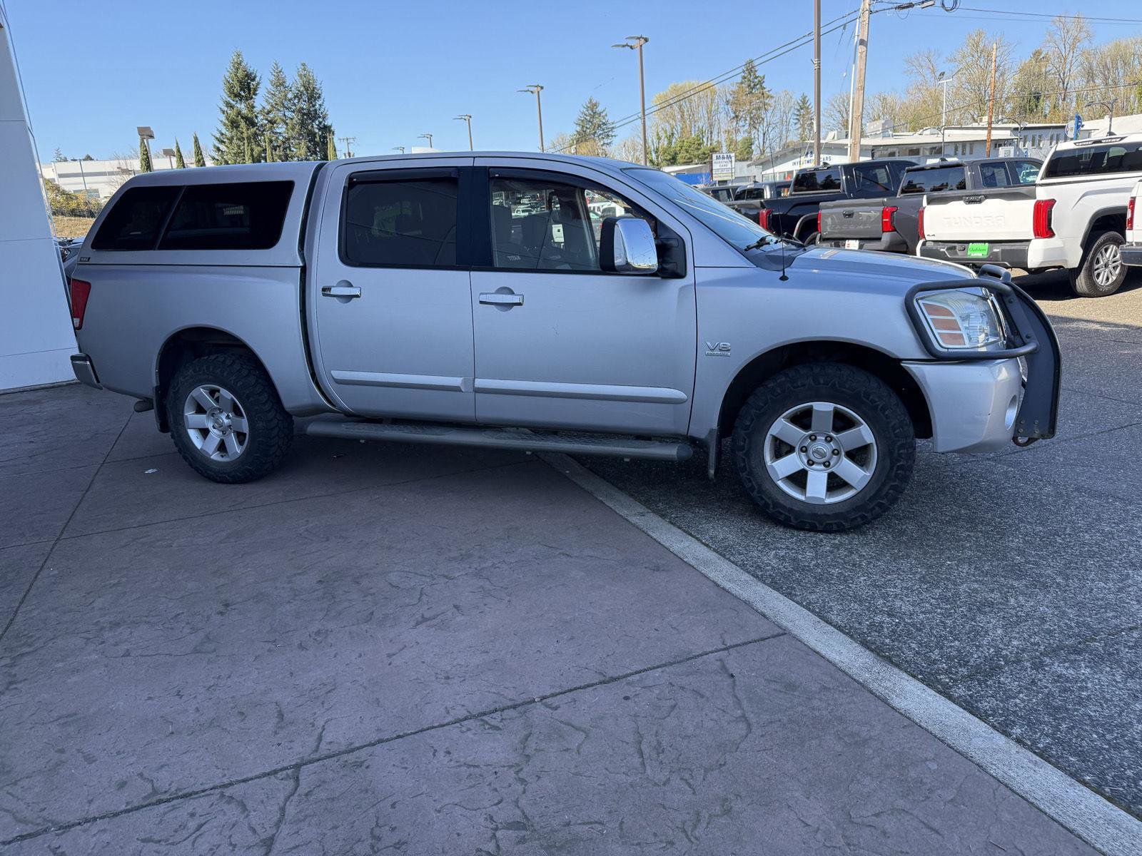 Used 2004 Nissan Titan LE w/ (SAB) Side-Airbag Pkg image 5