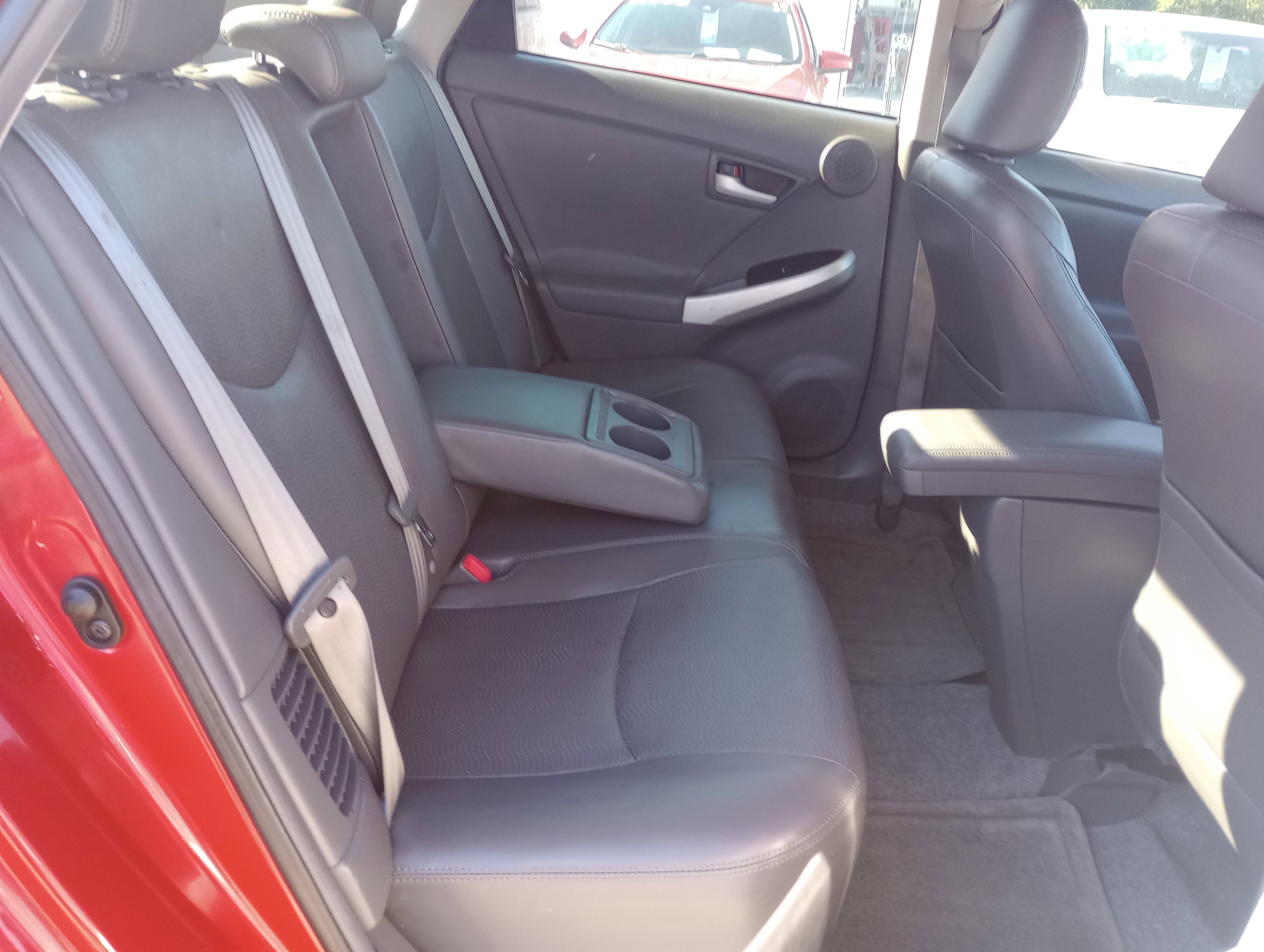 Used 2011 Toyota Prius Five image 12