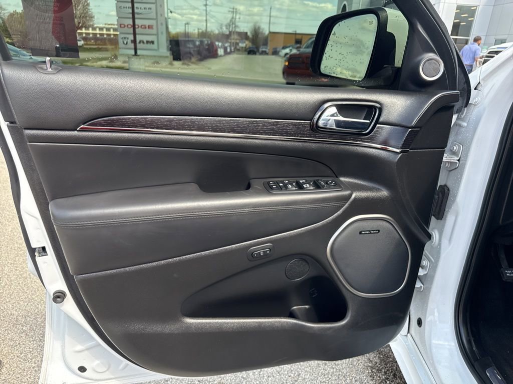 Used 2020 Jeep Grand Cherokee High Altitude AWD/4WD image 10