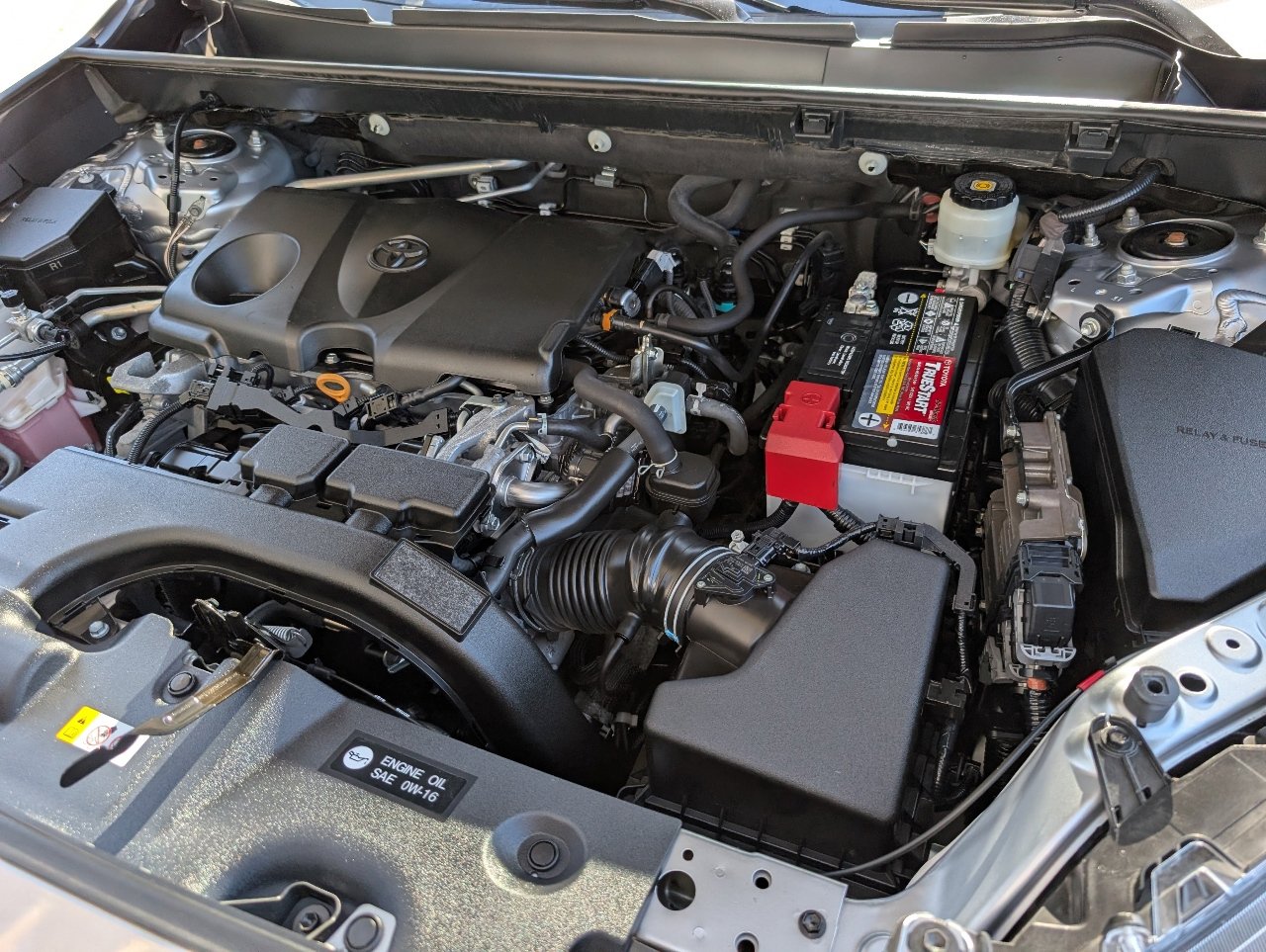 Used 2020 Toyota RAV4 LE image 20