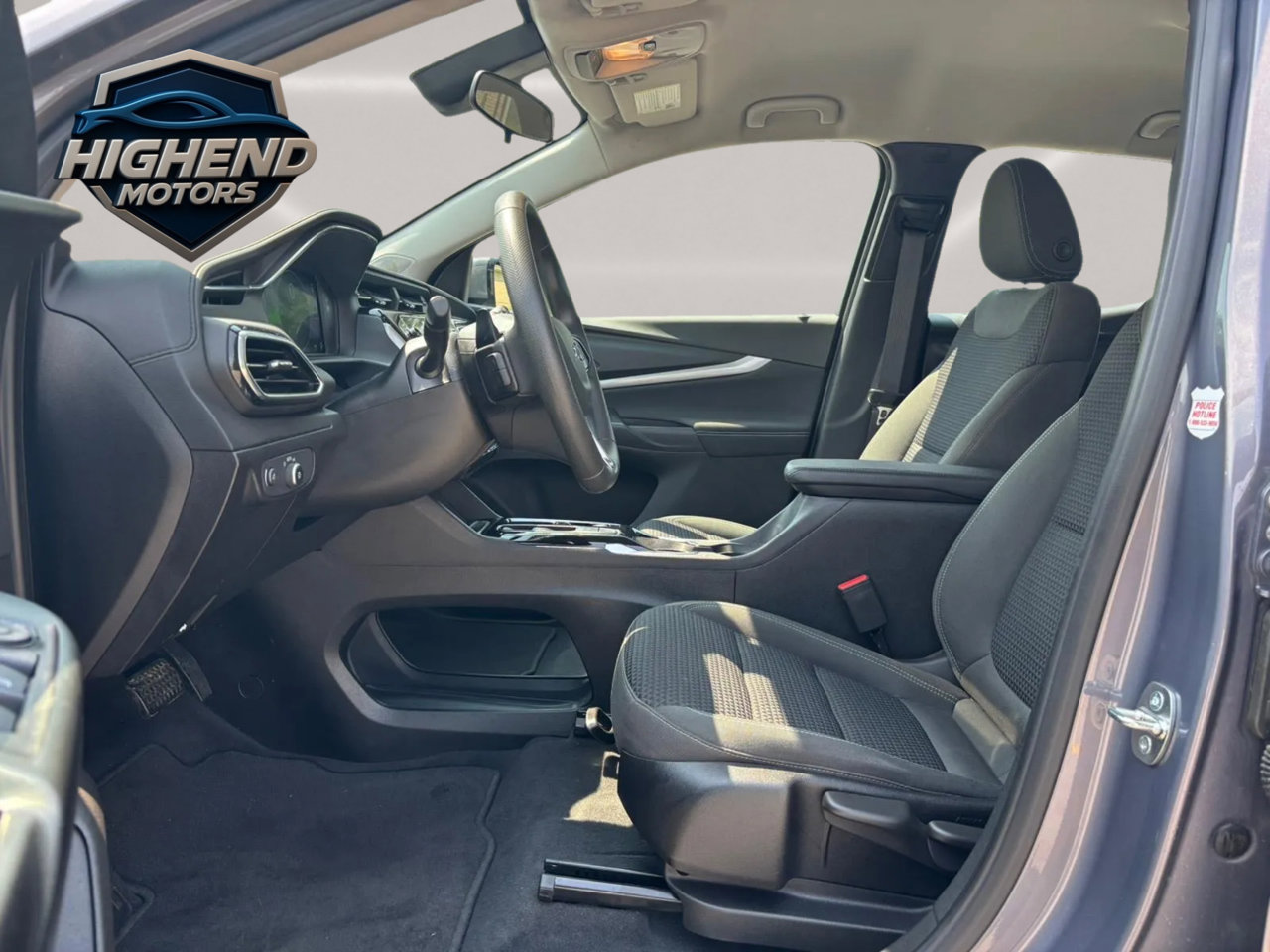 Used 2023 Chevrolet Bolt EUV LT image 11