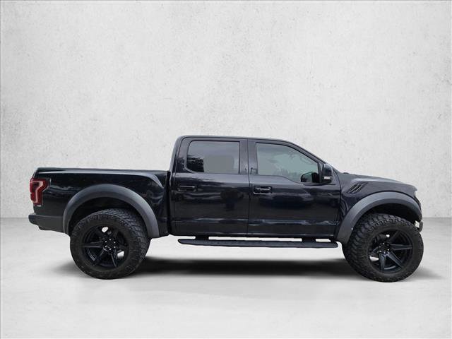 Used 2019 Ford F150 Raptor w/ Equipment Group 802A Luxury image 4