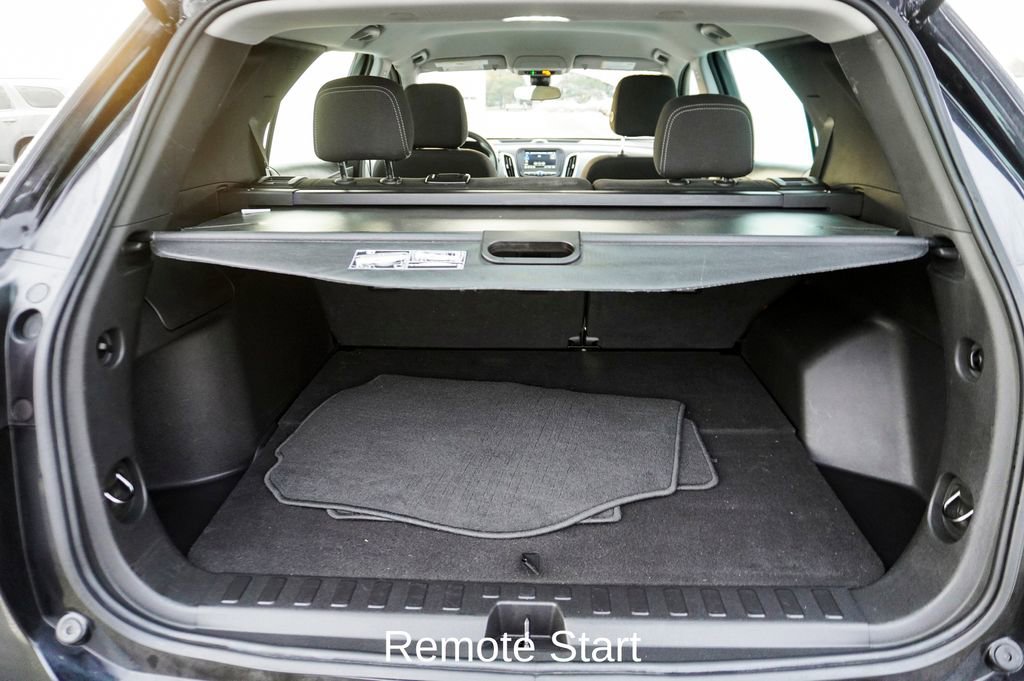 Used 2023 Chevrolet Equinox LS image 5