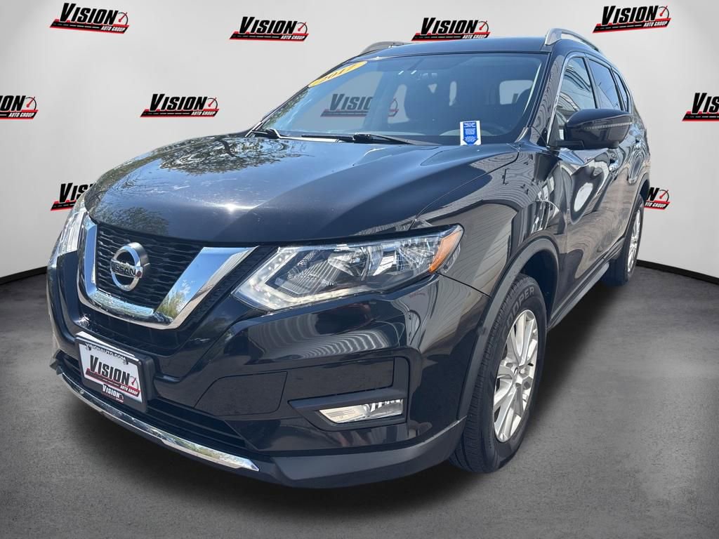 Used 2017 Nissan Rogue SV w/ SV Premium Package AWD/4WD image 29