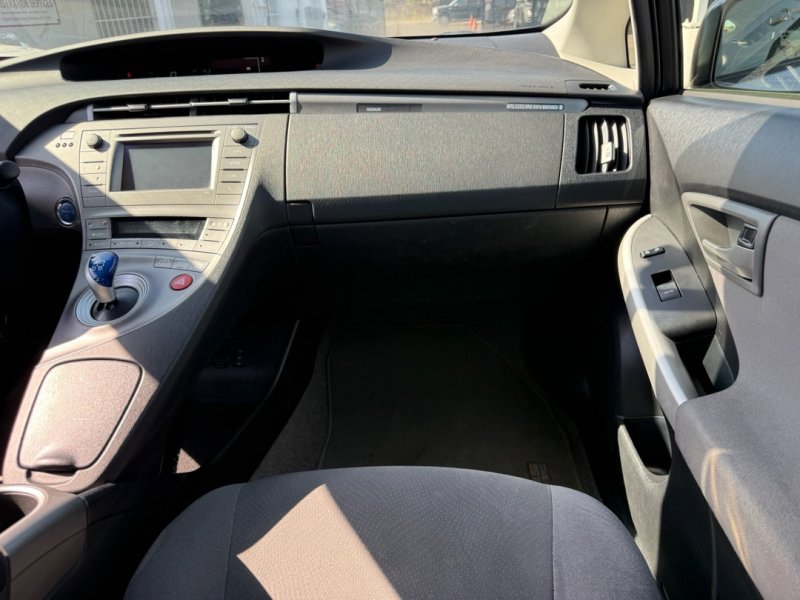 Used 2013 Toyota Prius Prime Plug-In Hybrid FWD image 22