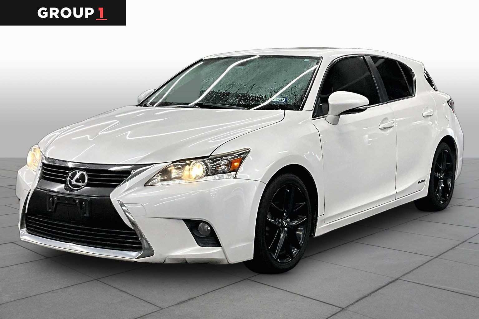 Used 2017 Lexus CT 200h w/ Seat Comfort Package FWD image 1