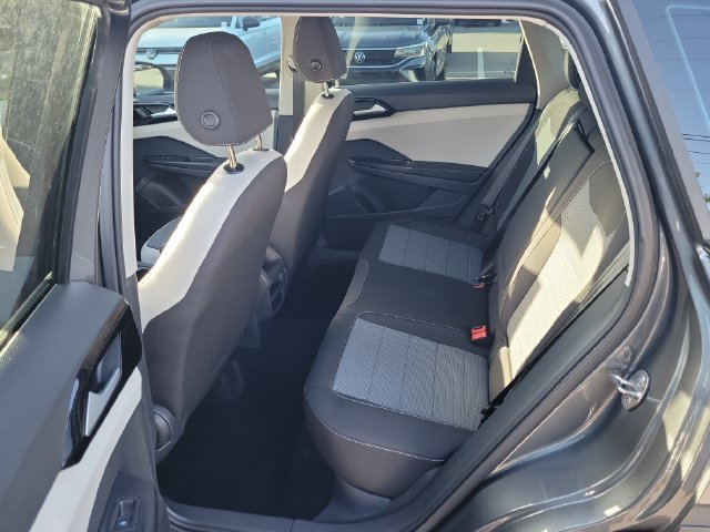 Certified 2026 Volkswagen Taos S FWD image 9