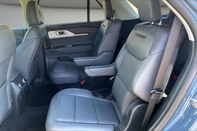 Used 2026 Ford Explorer Active w/ Active Comfort Package AWD/4WD image 22