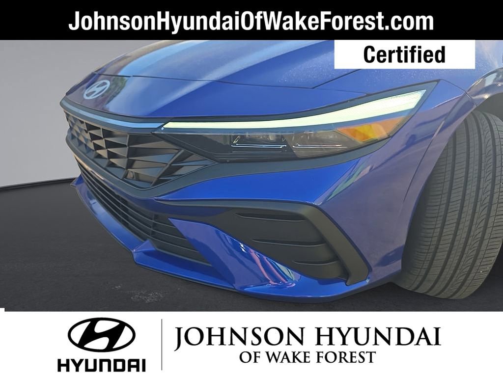 Certified 2025 Hyundai Elantra Sport w/ Cargo Package FWD image 40