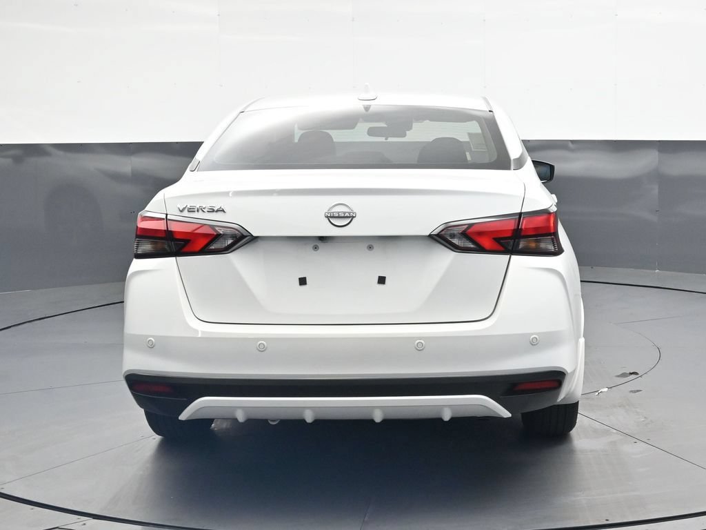Certified 2025 Nissan Versa SV w/ Trunk Package FWD image 7