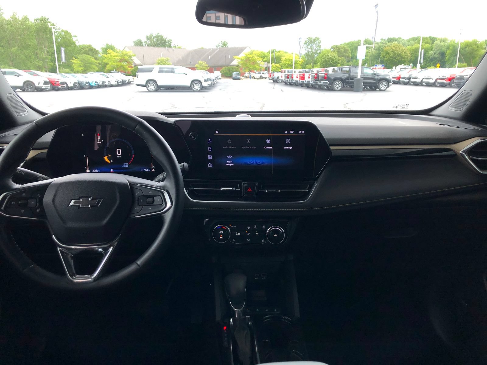 Used 2025 Chevrolet TrailBlazer ACTIV w/ Convenience Package FWD image 17