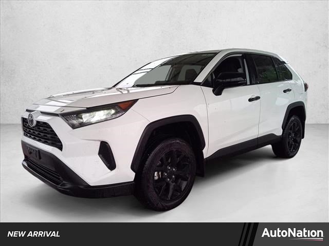 Used 2022 Toyota RAV4 LE FWD image 1