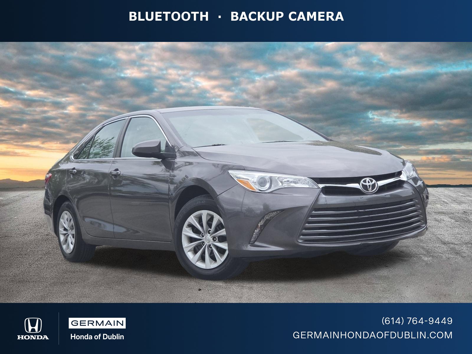 Used 2017 Toyota Camry LE FWD image 1