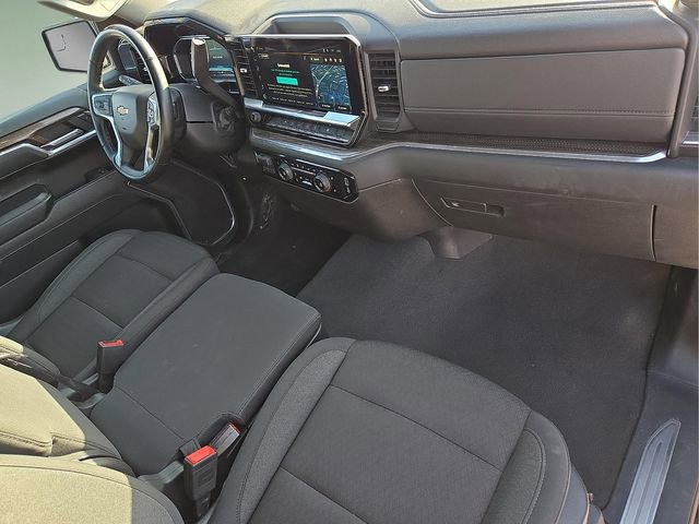 Used 2025 Chevrolet Silverado 1500 LT image 11