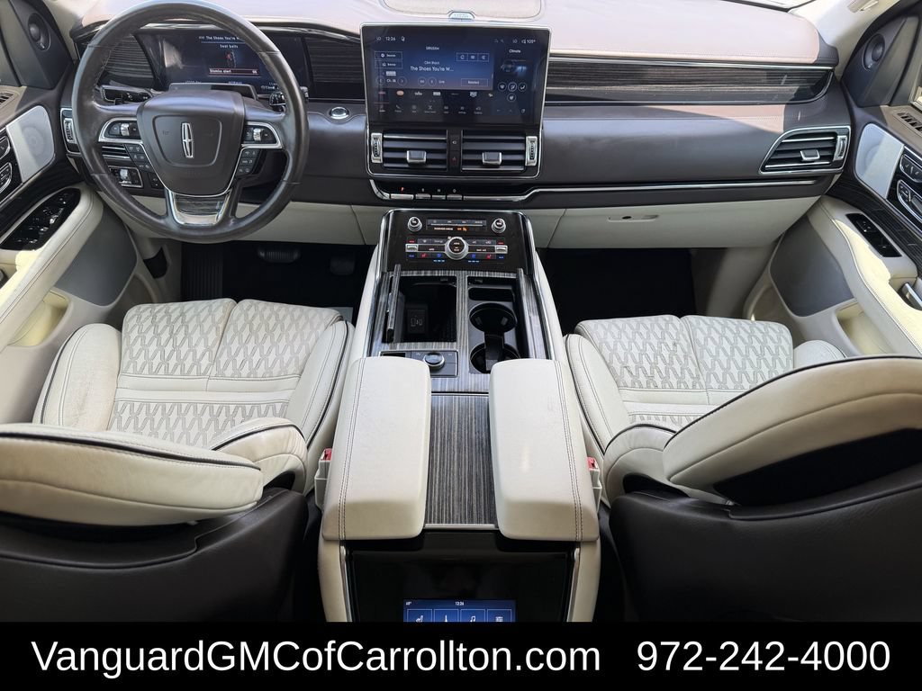 Used 2022 Lincoln Navigator Black Label AWD/4WD image 11
