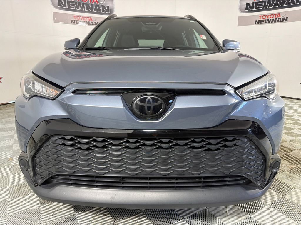 Used 2024 Toyota Corolla Cross AWD Hybrid image 8