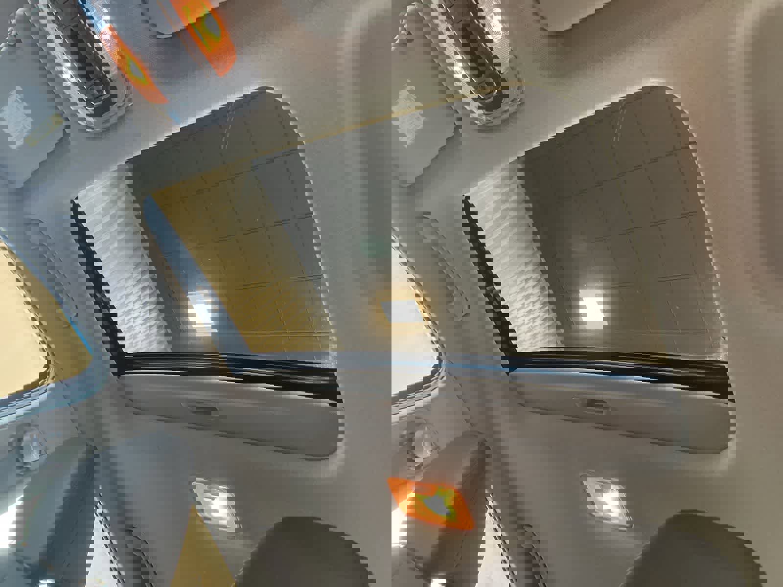 Used 2025 Hyundai Elantra SEL image 11