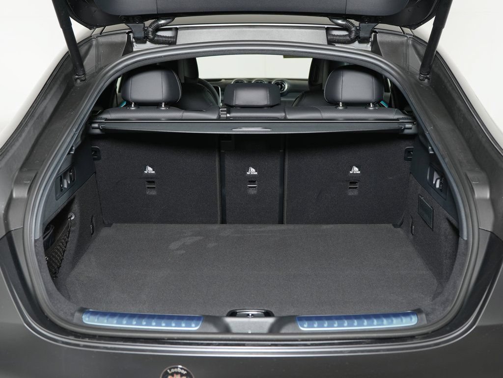 Certified 2026 Mercedes-Benz GLC 300 4MATIC image 9