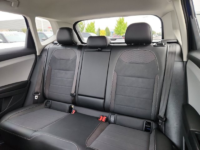 Used 2023 Volkswagen Taos SE FWD image 26