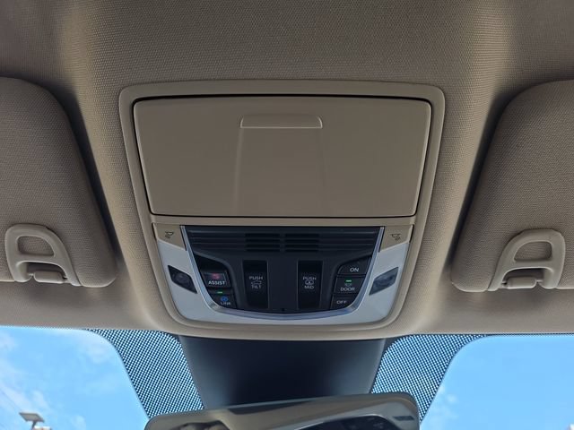 Certified 2023 Acura MDX SH-AWD w/ Technology Package image 29