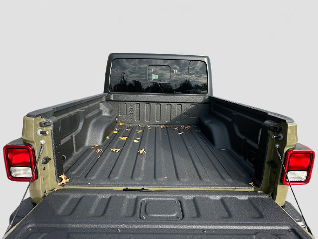New 2026 Jeep Gladiator Sport AWD/4WD image 26