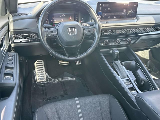 Used 2023 Honda Accord Sport image 8