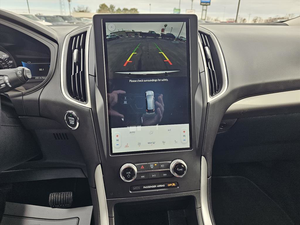 Used 2024 Ford Edge SEL image 15